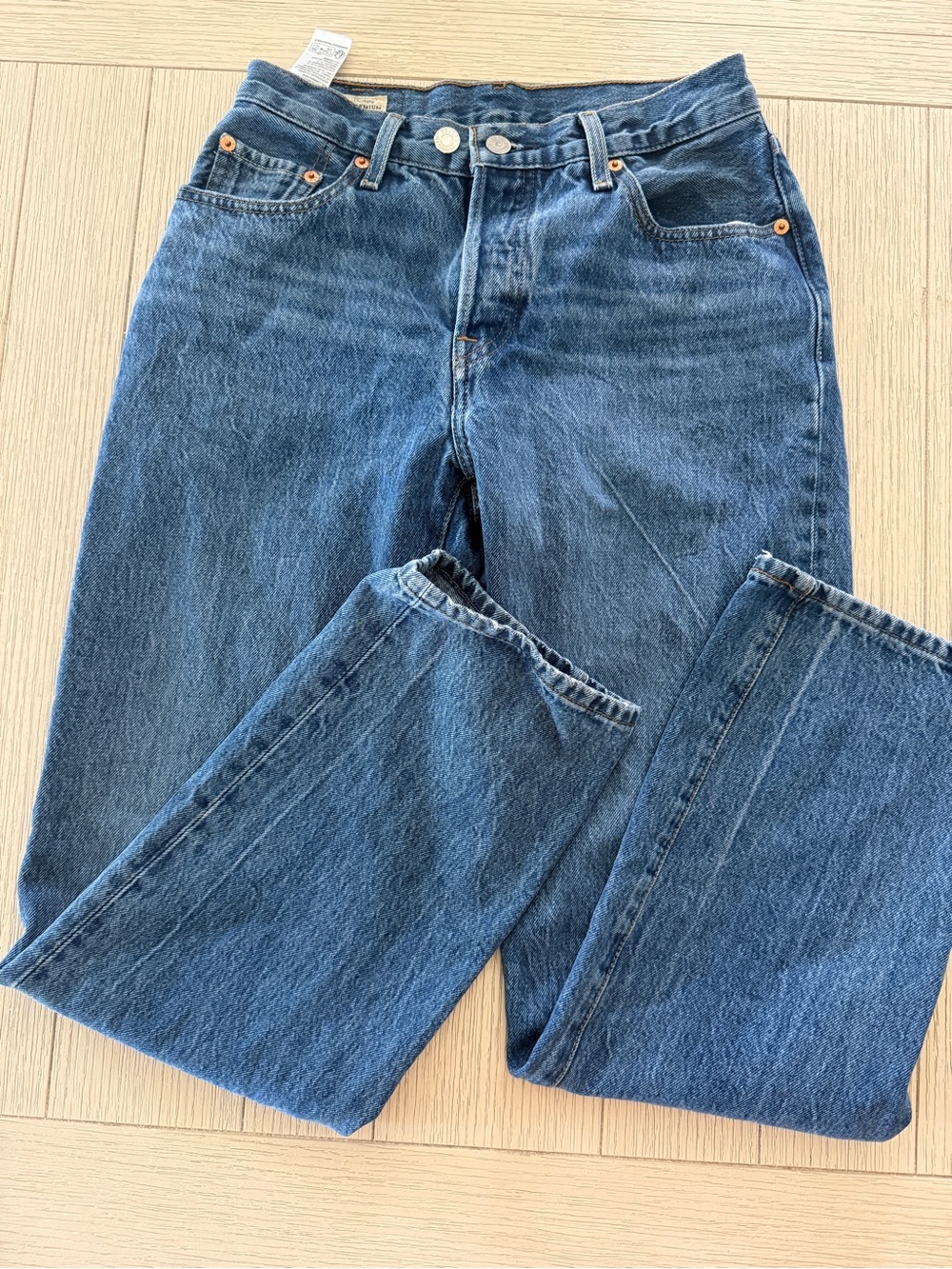 Levi's 501 90s light blue denim jeans with contrast stitching